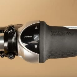 VELO DE VILLE ELOPS 900 CADRE BAS ALUMINIUM NOIR 25 VELO DE VILLE ELOPS 900 CADRE BAS ALUMINIUM NOIR -VÉLOS VTT Soldes velo de ville elops 900 cadre bas aluminium noir 8 600x600 1