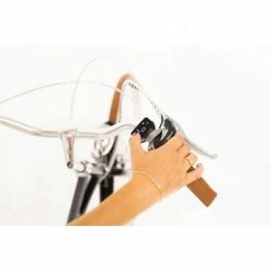 VÉLO ÉLECTRIQUE "CAPRI BERLIN", COULEUR NOIRE 10 VÉLO ÉLECTRIQUE "CAPRI BERLIN", COULEUR NOIRE -VÉLOS VTT Soldes velo electrique capri berlin couleur noire 3 600x600 1