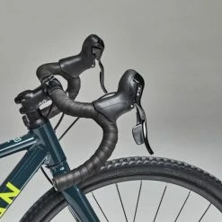 VELO GRAVEL ENFANT TRIBAN 520 26 POUCES 9-12 ANS -VÉLOS VTT Soldes velo gravel enfant triban 520 26 pouces 9 12 ans 11 600x600 1