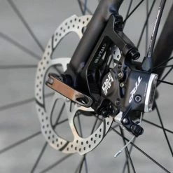 VELO ROUTE CINTRE PLAT CYCLOTOURISTE TRIBAN RC520 (FREIN DISQUE) 24 VELO ROUTE CINTRE PLAT CYCLOTOURISTE TRIBAN RC520 (FREIN DISQUE) -VÉLOS VTT Soldes velo route cintre plat cyclotouriste triban rc520 frein disque 5 600x600 1