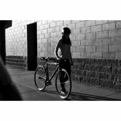 VELO VILLE SINGLE SPEED 500 BLEU 23 VELO VILLE SINGLE SPEED 500 BLEU -VÉLOS VTT Soldes velo ville single speed 500 bleu 9 600x600 1