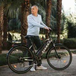 VÉLO VTC ÉLECTRIQUE VIENA CADRE BAS -VÉLOS VTT Soldes velo vtc electrique viena cadre bas 2 600x600 1