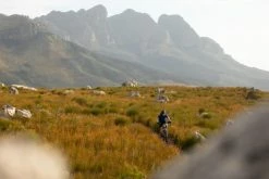 VÉLO VTT ÉLECTRIQUE E-ST 520 GRIS JAUNE 27,5" -VÉLOS VTT Soldes velo vtt electrique e st 520 gris jaune 275 14 600x400 1