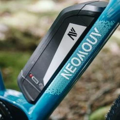 VÉLO VTT ÉLECTRIQUE - NEOMOUV ENARA - CRÈME 27,5" -VÉLOS VTT Soldes velo vtt electrique neomouv enara creme 275 7 600x600 1