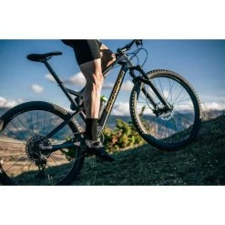 VÉLO VTT TOUT SUSPENDU ROCKRIDER XC 500 S 29'' CARBONE -VÉLOS VTT Soldes velo vtt tout suspendu rockrider xc 500 s 29 carbone 13 600x600 1